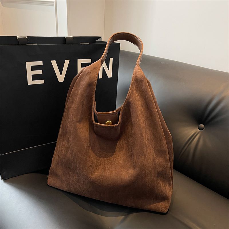 NARA | SUEDE TOTE BAG